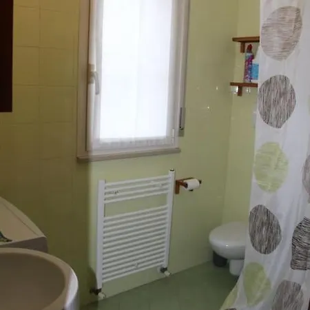 Apartmán Frally Intero Alloggio, Appartamento.