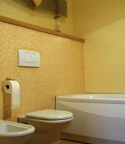 Frally Intero Alloggio, Appartamento. Апартаменты *