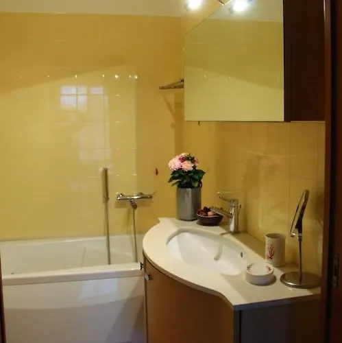 Apartman Frally Intero Alloggio, Appartamento. *